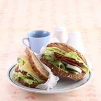Cara membuat Yakiniku Sandwich - Resep Masakan Rumahan