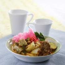 Cara membuat Ketupat Padang - Resep Masakan Rumahan