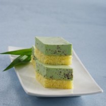 Cara membuat Cake Santan Lapis Puding Tape - Resep Masakan Rumahan