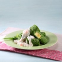 Cara membuat Dadar Pisang Gulung Saus Sagu Mutiara - Resep Masakan Rumahan