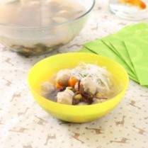 Cara membuat Sup Bola Ayam Sayur - Resep Masakan Rumahan