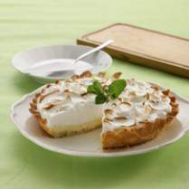 Cara membuat Meringue Cheese Pie - Resep Masakan Rumahan