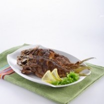 Cara membuat Ikan Ekor Kuning Goreng Bumbu Lengkuas - Resep Masakan Rumahan