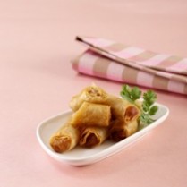 Cara membuat Lumpia Tuna Mayo Pedas - Resep Masakan Rumahan