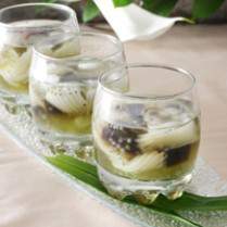 Cara membuat Es Cincau Pandan Kelapa Muda - Resep Masakan Rumahan