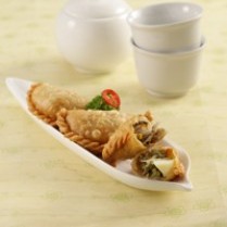 Cara membuat Pastel Kentang Ayam Lada Hitam - Resep Masakan Rumahan