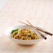 Cara membuat Mi Goreng Pindang Tongkol - Resep Masakan Rumahan