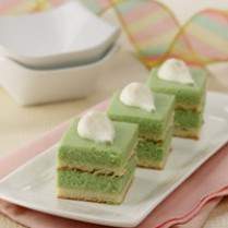 Cara membuat Almond Cake With Green Tea Cream - Resep Masakan Rumahan