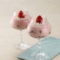 Cara membuat Stroberi Brownies Bavarois - Resep Masakan Rumahan
