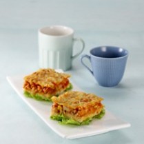 Cara membuat Bread Skotel With Chili Corn Sauce - Resep Masakan Rumahan