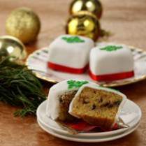Cara membuat Carrot & Pineapple Cube Cakes - Resep Masakan Rumahan