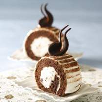 Cara membuat Dark Oreo Roll Cake - Resep Masakan Rumahan