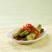 Cara membuat Terung Telunjuk Sambal Lobak - Resep Masakan Rumahan