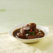 Cara membuat Kikil Bumbu Rawon - Resep Masakan Rumahan