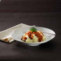 Cara membuat Gnocchi With Tomato Sauce - Resep Masakan Rumahan