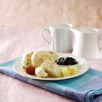 Cara membuat English Muffin With Blueberry & Cheese - Resep Masakan Rumahan