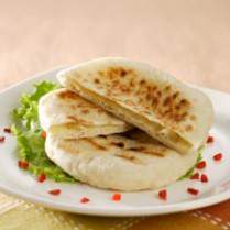 Cara membuat Cheese Flat Bread - Resep Masakan Rumahan