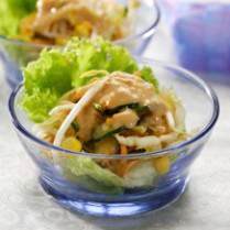 Cara membuat Salad Segar Bumbu Kacang - Resep Masakan Rumahan