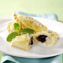Cara membuat Pastel Panggang Bluberi & Keju - Resep Masakan Rumahan