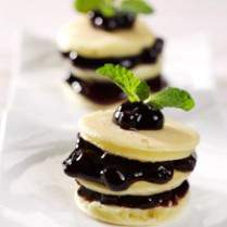 Cara membuat Cheese Pancake With Blueberry - Resep Masakan Rumahan
