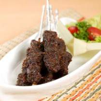 Cara membuat Sate Daging Manis Bumbu Kacang - Resep Masakan Rumahan