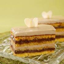 Cara membuat Almond Layer  Cake - Resep Masakan Rumahan