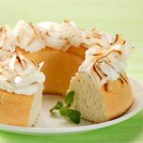 Cara membuat Coconut Angel Cake - Resep Masakan Rumahan