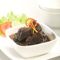 Cara membuat Daging Masak Keluak - Resep Masakan Rumahan