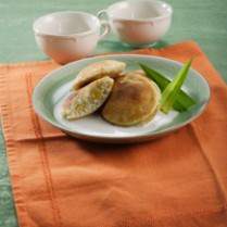 Cara membuat Serabi Pisang Tangkup Saus Putih - Resep Masakan Rumahan