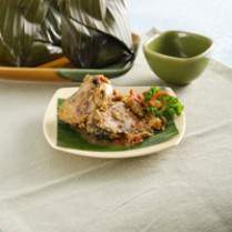 Cara membuat Pepes Tongkol Bumbu Rendang - Resep Masakan Rumahan