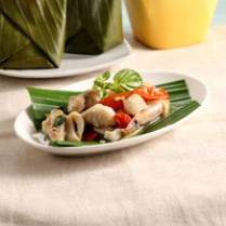 Cara membuat Pepes Seafood Bumbu Bakar - Resep Masakan Rumahan