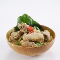 Cara membuat Ayam Pangek Cabai Hijau - Resep Masakan Rumahan