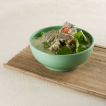 Cara membuat Terik Daging Daun Melinjo - Resep Masakan Rumahan