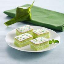 Cara membuat Bolu Pandan Berglasur - Resep Masakan Rumahan