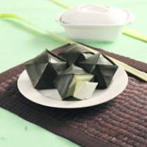 Cara membuat Ketupat Pandan Ternate - Resep Masakan Rumahan