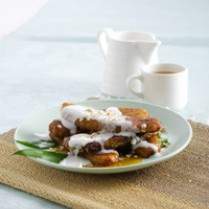 Cara membuat Pisang Goreng Saus Karamel Tabur Kacang - Resep Masakan Rumahan
