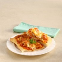 Cara membuat Pizza Ikan Kriuk Pedas - Resep Masakan Rumahan
