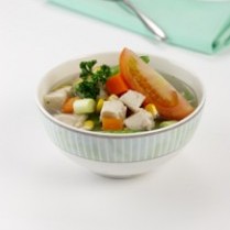Cara membuat Sup Ayam Sayuran - Resep Masakan Rumahan