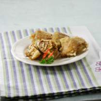 Cara membuat Tahu Isi Suwir Ayam - Resep Masakan Rumahan
