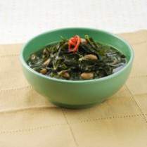Cara membuat Sayur Daun Singkong Bumbu Kuning - Resep Masakan Rumahan