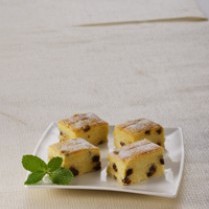 Cara membuat Muffin Potong Apel Dan Kismis - Resep Masakan Rumahan