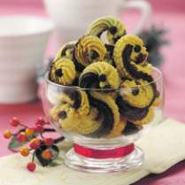 Cara membuat Kue Semprit Cokelat Jeruk - Resep Masakan Rumahan