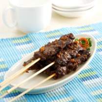 Cara membuat Sate Sapi Manis Bumbu Kacang - Resep Masakan Rumahan