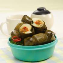 Cara membuat Lontong Daging - Resep Masakan Rumahan