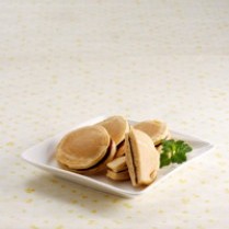 Cara membuat Dorayaki Pisang Susu - Resep Masakan Rumahan