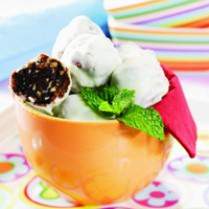 Cara membuat Coco Crunch Ball - Resep Masakan Rumahan
