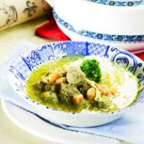 Cara membuat Shawbat Bayd Bil-Kufta ( Sup Telur Bola-Bola Dagin - Resep Masakan Rumahan