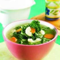 Cara membuat Sup Bayam Makaroni - Resep Masakan Rumahan