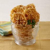 Cara membuat Rempeyek Kembang Goyang Kelapa - Resep Masakan Rumahan