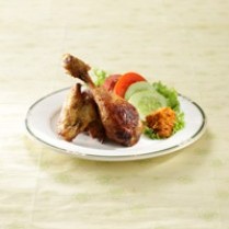 Cara membuat Ayam Goreng Sambal Ebi - Resep Masakan Rumahan